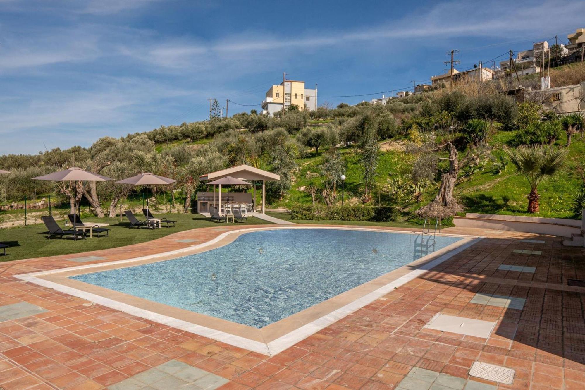 Olive Grove Maisonettes And Apts Apartment